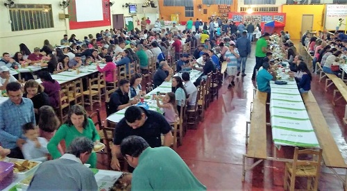 Diamante D’Oeste: Sismudi reúne mais de 500 pessoas em jantar de comemoração ao Dia do Servidor Público