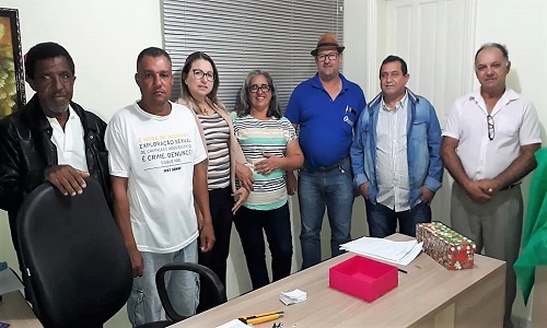 FRANCISCO ALVES: Servidores municipais reelegem diretoria do SINDISFA