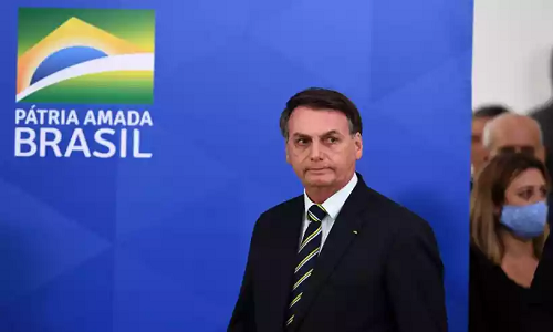 Bolsonaro veta destinação de R$ 8,6 bilhões de fundo extinto para ações contra coronavírus