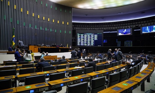 Câmara dos Deputados aprova PEC dos Precatórios em 2º turno de votação