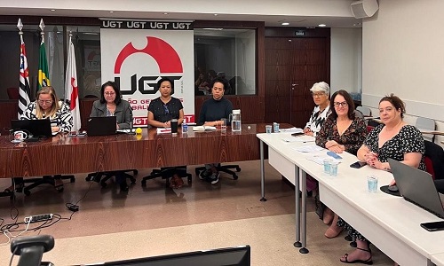 Diretores da Fesmepar participam da segunda etapa do Curso de Formação Político Sindical da UGT, que aborda estratégias de comunicação sindical