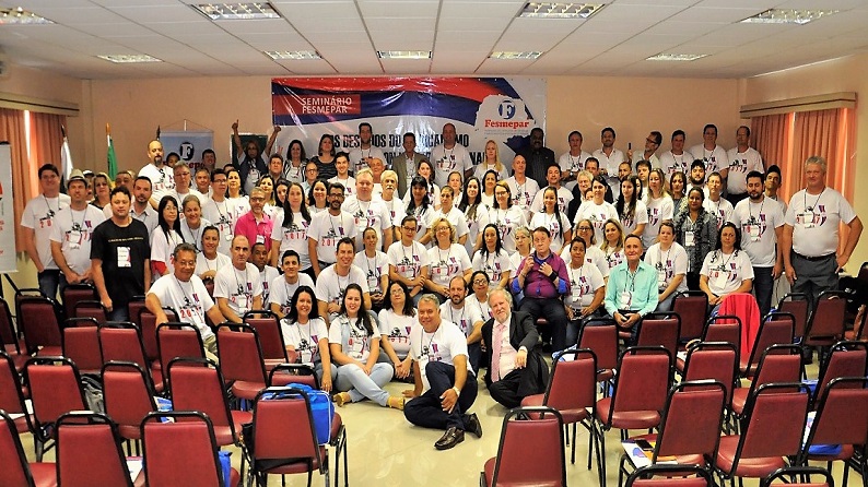 Fesmepar reúne mais de 150 lideres sindicais em seminário que debateu os rumos do sindicalismo brasileiro