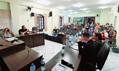 CERRO AZUL: Presidente da Fesmepar participa de Assembleia Geral Extraordinária do Magistério de Cerro Azul